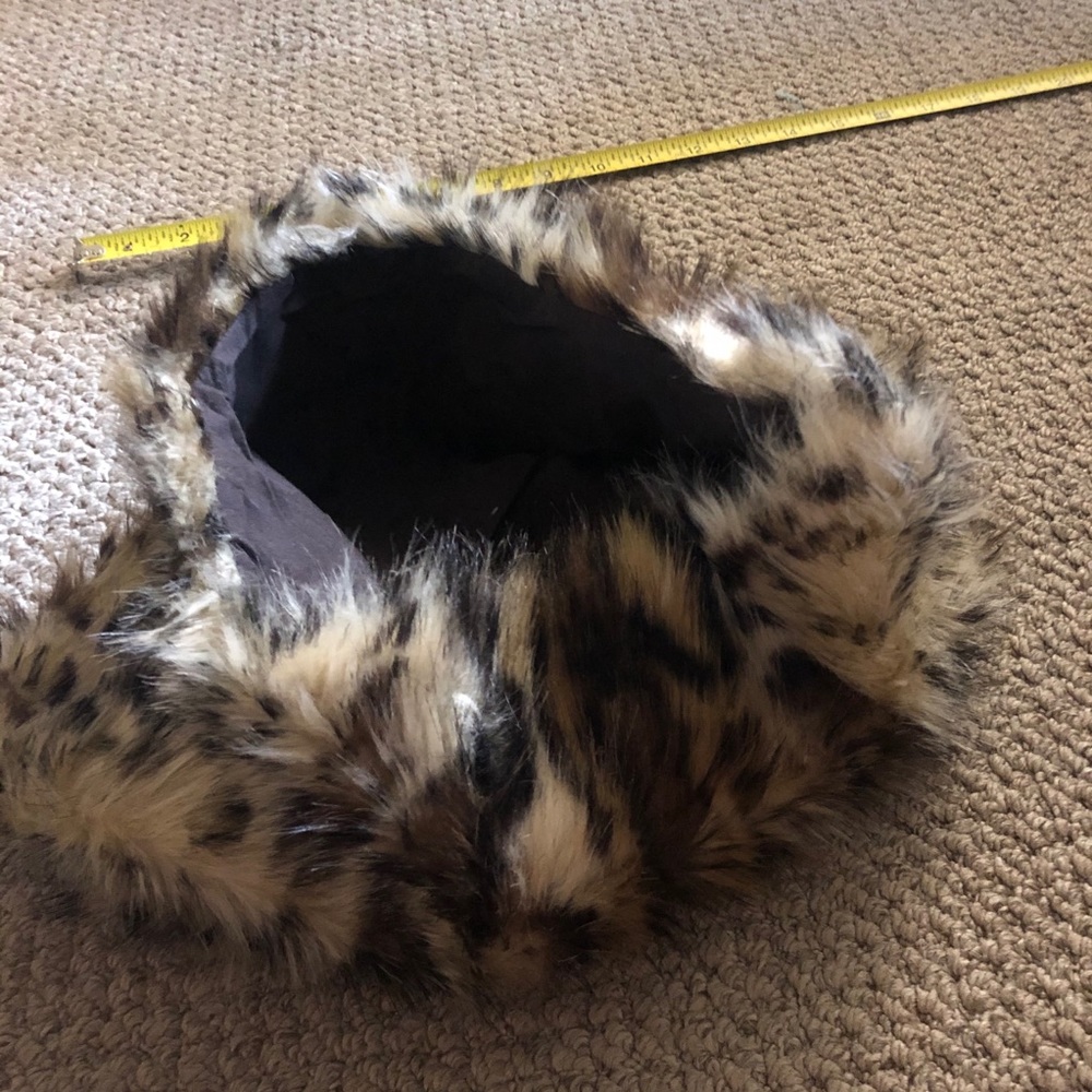 Faux fur cowl scarf